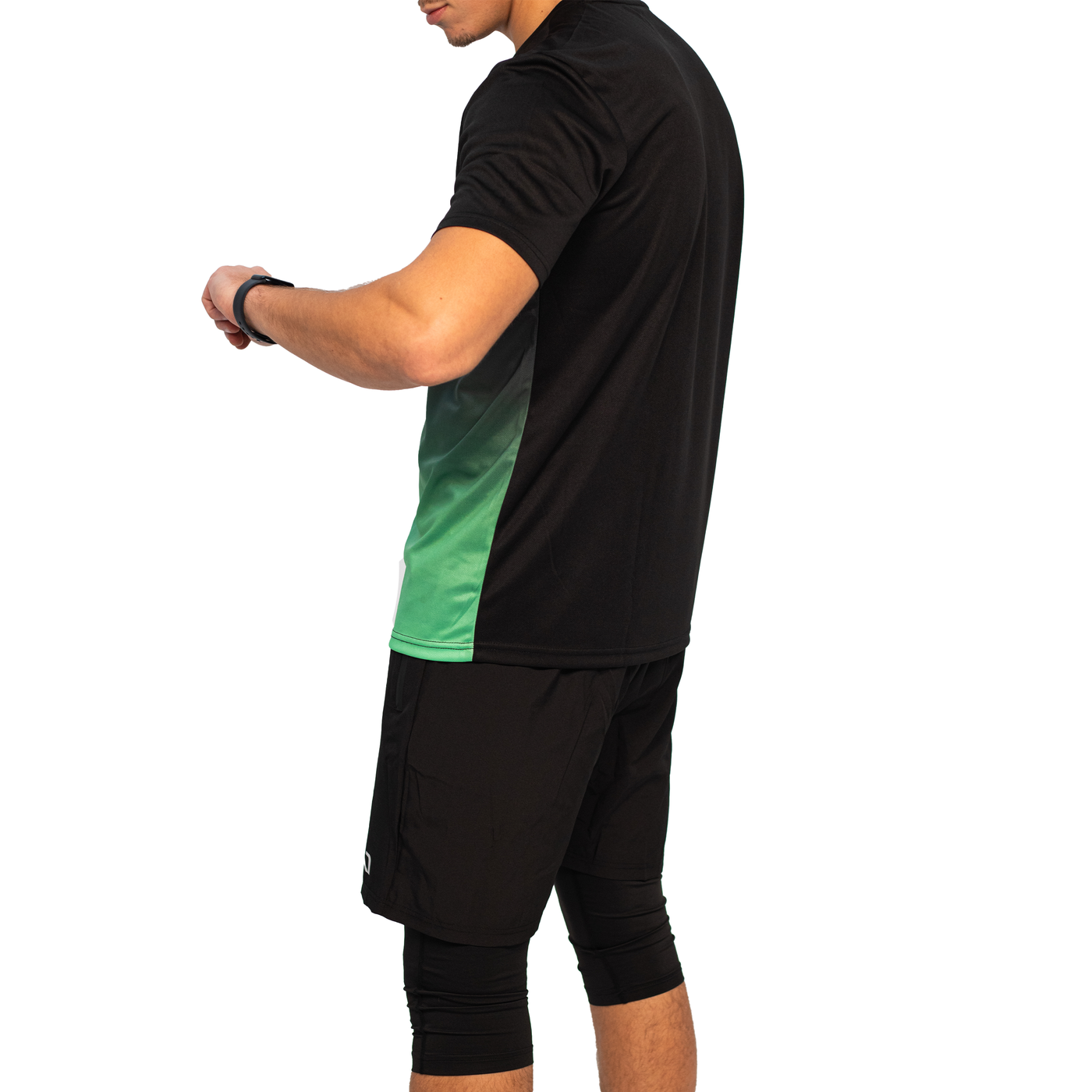 NAYRA WEAR- Performance Tee.